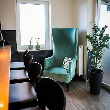 M24 - Alle Mit Kuechenzeile Hotell 3*