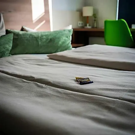 M24 - Alle Mit Kuechenzeile & Self-checkin Hotel 3*