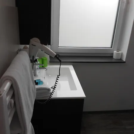 M24 - Alle Mit Kuechenzeile & Self-checkin 3* فيشتا